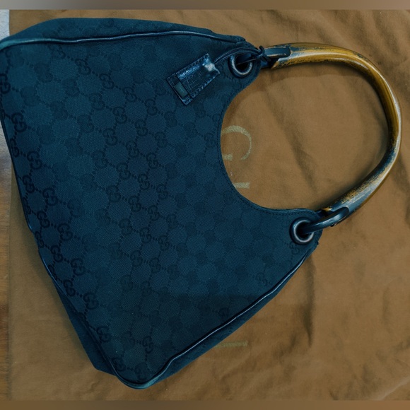 Gucci Classic Handbag - Picture 3 of 3